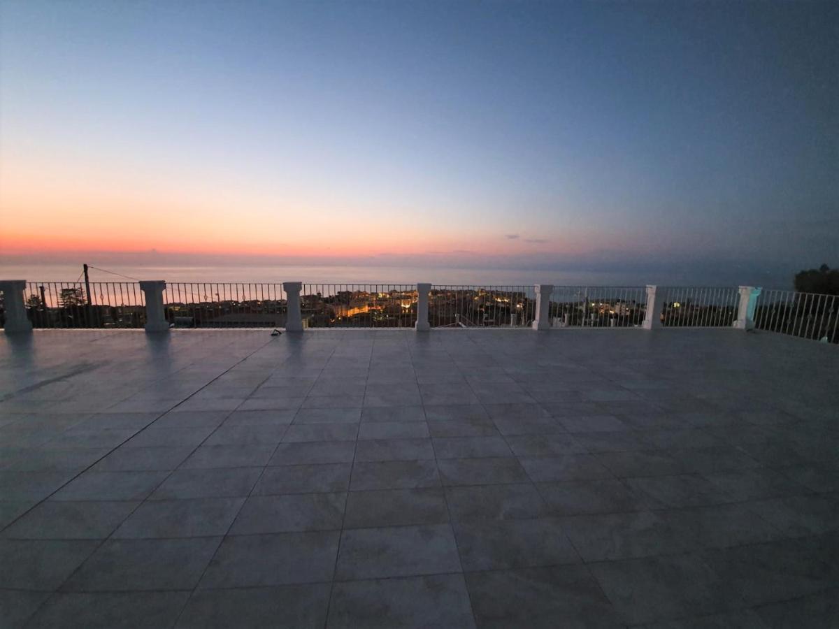 Appartamenti Borgo Panoramico N 9 Tropea Exterior foto