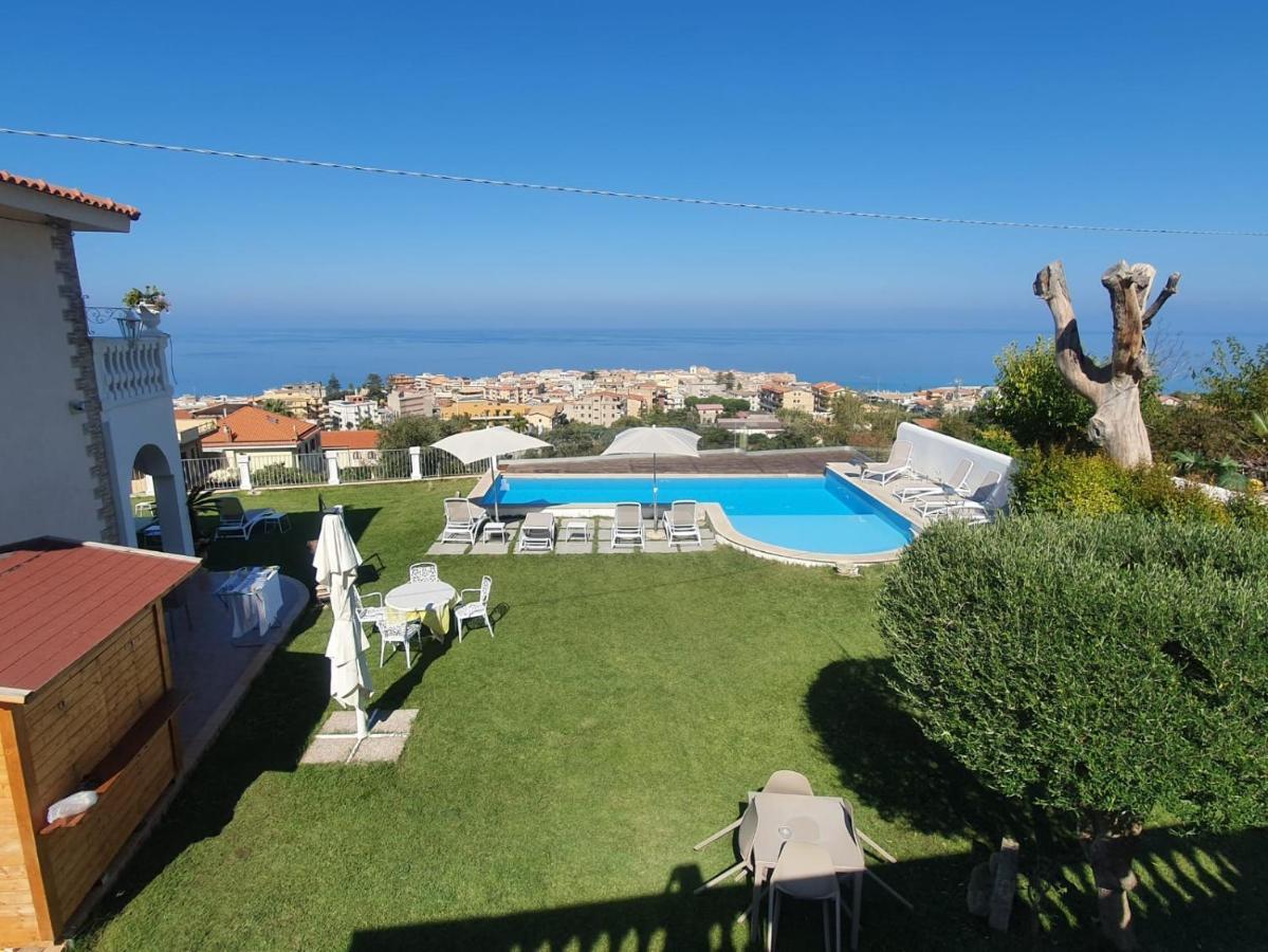 Appartamenti Borgo Panoramico N 9 Tropea Exterior foto